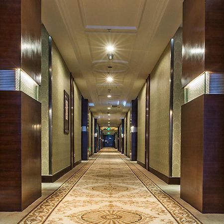 Vienna International Hotel Shenzhen Hua'Nan City Екстер'єр фото